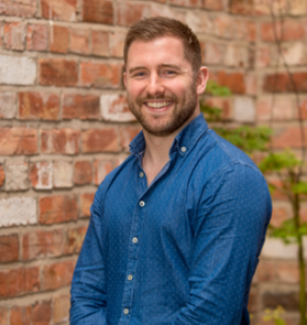 Headshot of Gareth Robinson